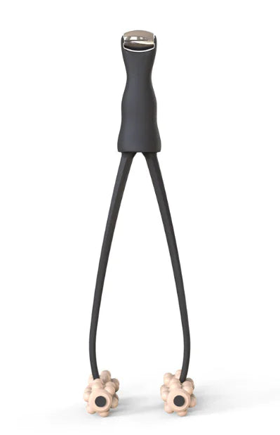 Ice massage roller for face lifting, firming and soothing around eyes